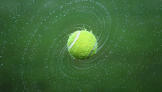 TERRAIN DE TENNIS - Prats-de-Sournia