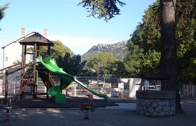 JARDIN D'ENFANTS 3 - Saint-Paul-de-Fenouillet