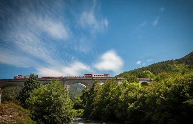 TRAIN DU PAYS CATHARE ET DU FENOUILLEDES 11 - Saint-Paul-de-Fenouillet